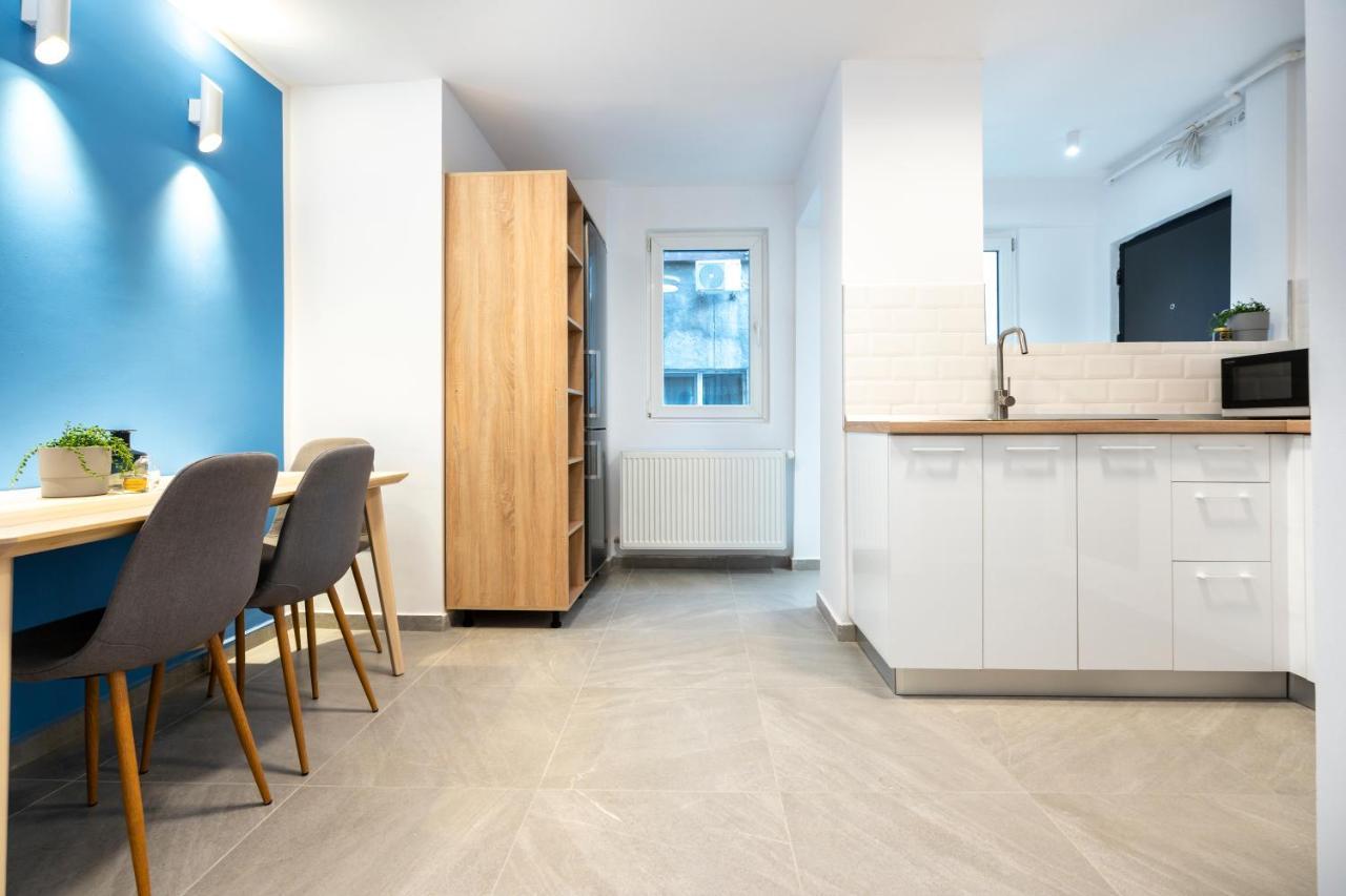 Blue Design Apartament In Magheru Бухарест Экстерьер фото